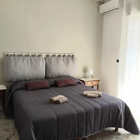 Vittoria 4 Posti Letto Parcheggio Libero Appartamento Catania